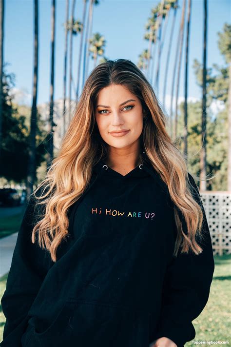 hannah stocking nude|Hannah Stocking Porn Videos .